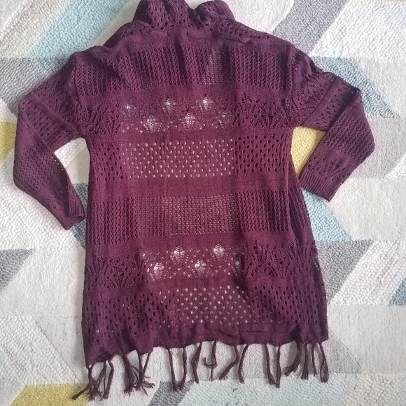 Maroon Wine Hooded Fringe Sweater LARGE - Picture 3 of 5